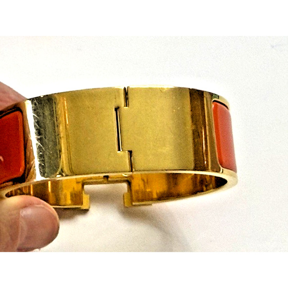 Hermès ORANGE Enamel Gold Plated Clic Clac H bracelet Medium w/ box - Picture 10 of 16